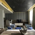 Comsar Hotel 4*