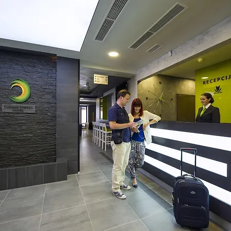 Hotel Comsar